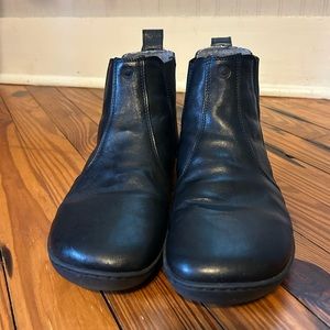 Mukishoes Chelsea Boot in Black Leather (Wool Lined)